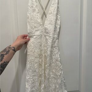 Lulu’s Elegant White Lace Dress